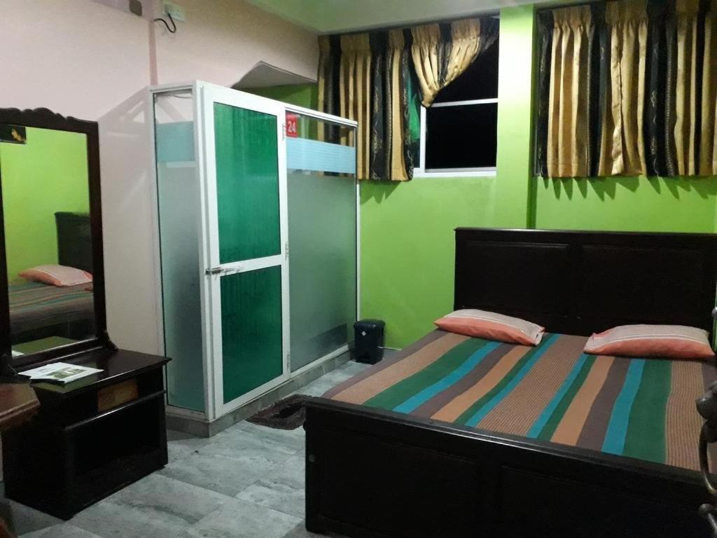 Shirantha Hotel Galle Esterno foto