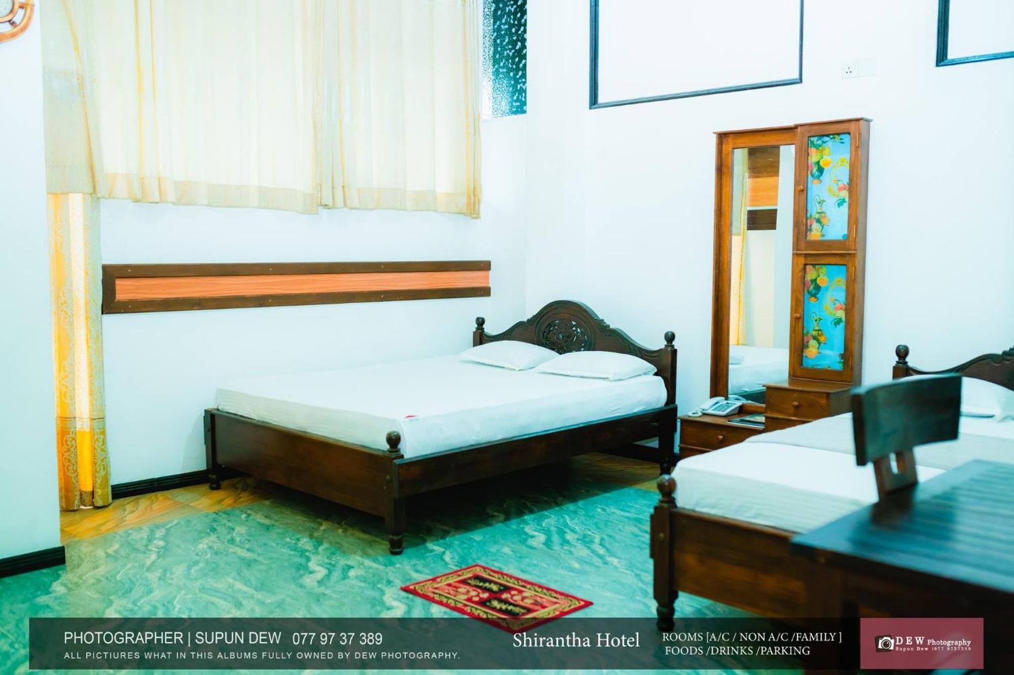 Shirantha Hotel Galle Esterno foto