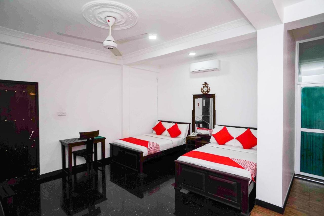 Shirantha Hotel Galle Esterno foto